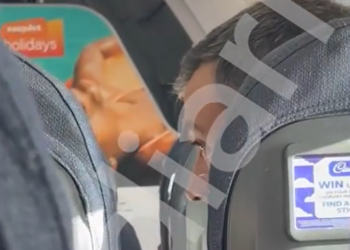 ¡Sánchez en EasyJet! La operación “humildad low-cost” que nadie se traga (ni siquiera los que la filmaron)